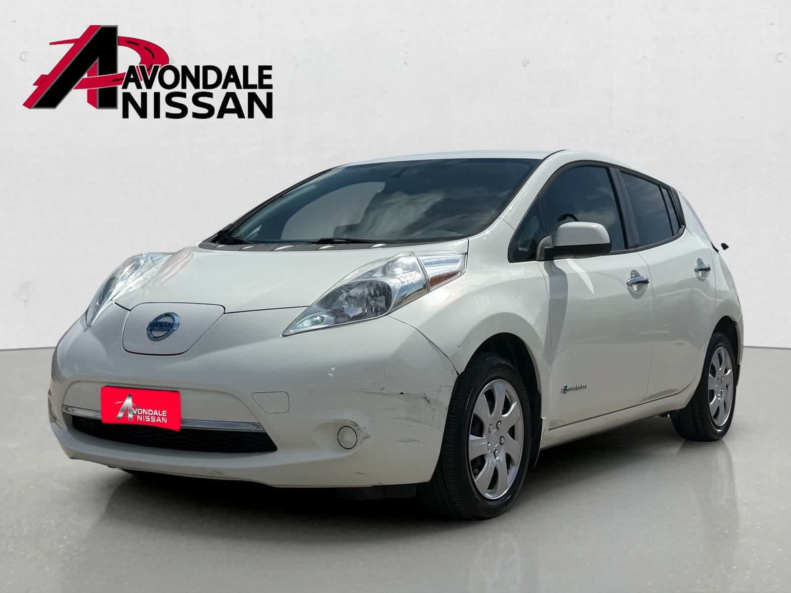 Certified 2017 Nissan Leaf S w/ Charge Package FWD image 2