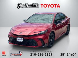 Used 2026 Toyota Camry Hybrid w/ Multimedia Upgrade Package AWD/4WD video 1