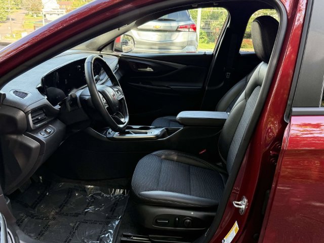 Used 2024 Buick Encore GX Preferred w/ Comfort Package AWD/4WD image 10