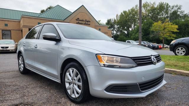 Used 2013 Volkswagen Jetta SE FWD image 9