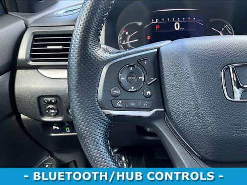Used 2024 Honda Passport EX-L image 11