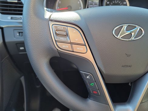 Used 2016 Hyundai Santa Fe Sport FWD image 27
