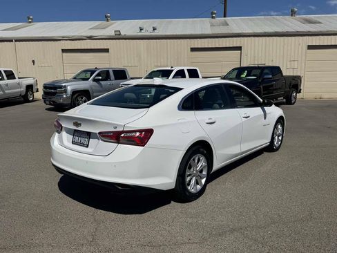 Used 2021 Chevrolet Malibu LT FWD image 9