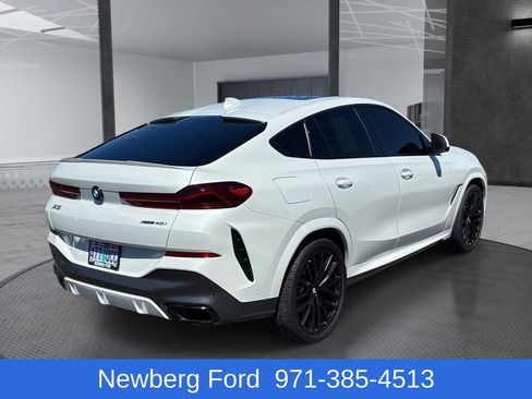 Used 2022 BMW X6 xDrive40i w/ Executive Package AWD/4WD image 5