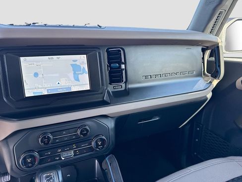 Used 2021 Ford Bronco Wildtrak AWD/4WD image 28