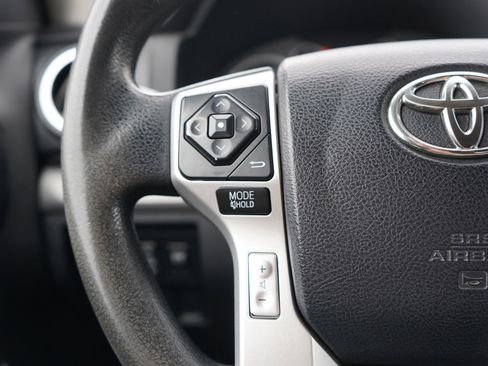 Used 2017 Toyota Tundra SR5 image 24