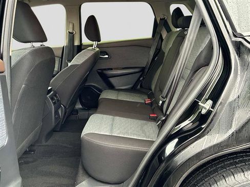 Certified 2023 Nissan Rogue SV image 13