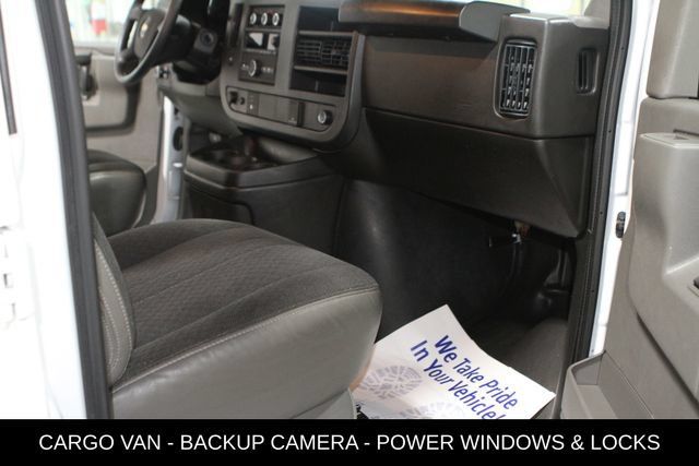 Used 2024 Chevrolet Express 2500 w/ Driver Convenience Package RWD image 22