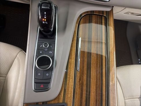 Used 2023 Cadillac Escalade Premium Luxury Platinum image 49