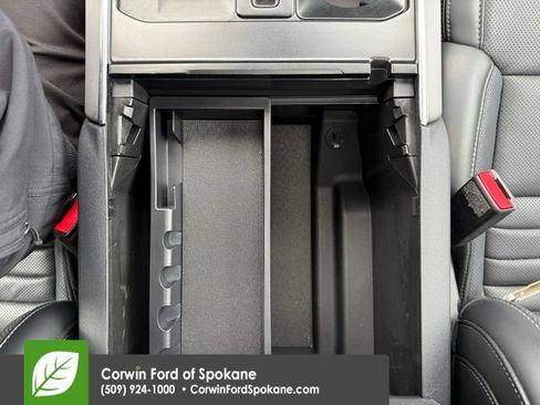 Certified 2023 Ford F150 Platinum w/ FX4 Off-Road Package AWD/4WD image 40
