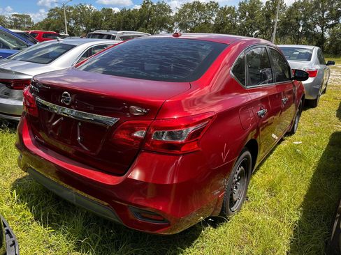 Used 2017 Nissan Sentra SV FWD image 3