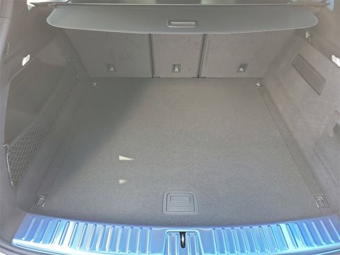 New 2026 Porsche Cayenne image 17