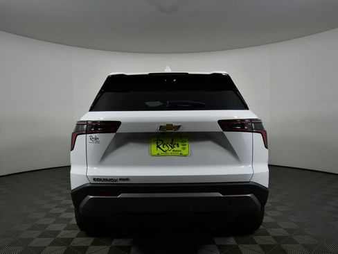 New 2026 Chevrolet Equinox LT AWD/4WD image 12