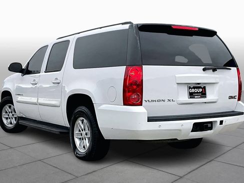 Used 2009 GMC Yukon XL SLE w/ Convenience Package image 11