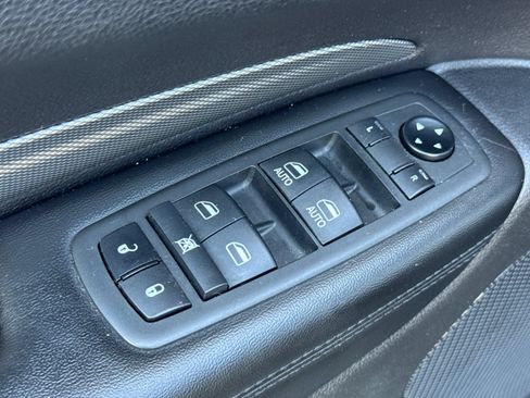 Used 2019 Dodge Durango GT w/ Blacktop Package AWD/4WD image 12