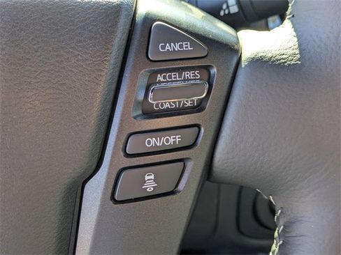 New 2026 Nissan Frontier SV image 17