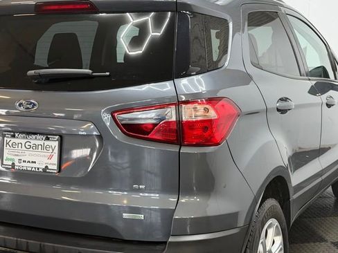 Used 2020 Ford EcoSport SE w/ SE Convenience Package image 11