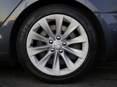 Used 2017 Tesla Model S 75D image 14