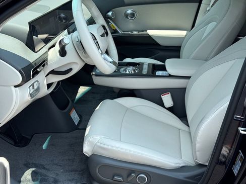 New 2026 Genesis GV60 RWD image 11