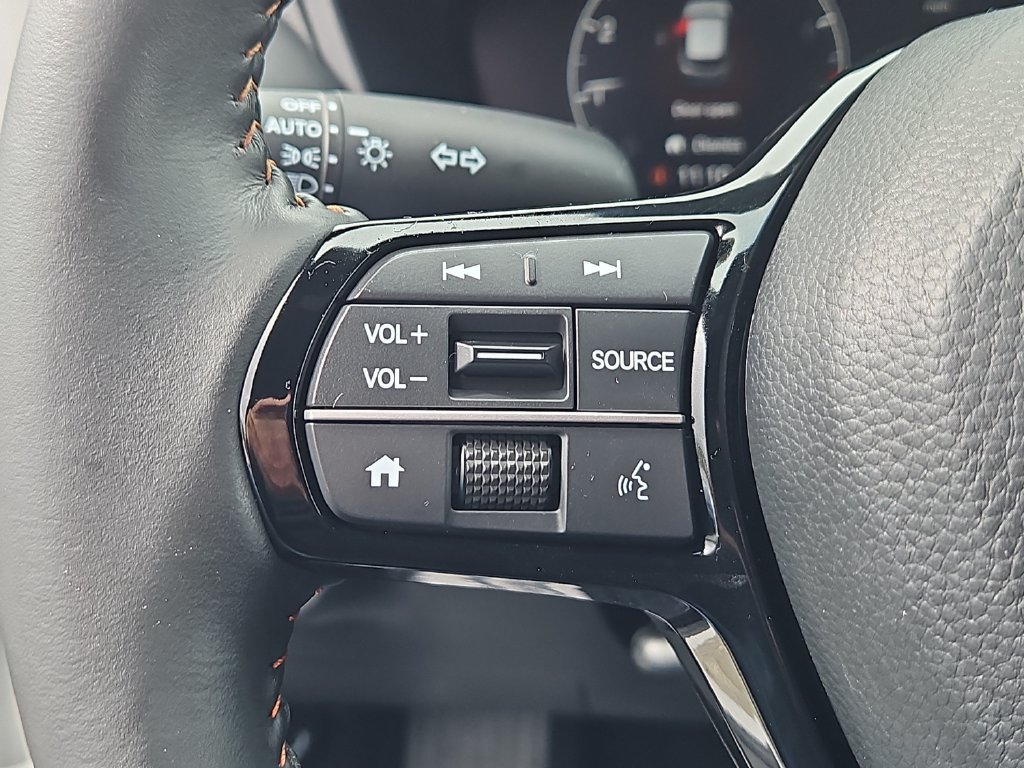 Used 2025 Honda HR-V Sport image 21