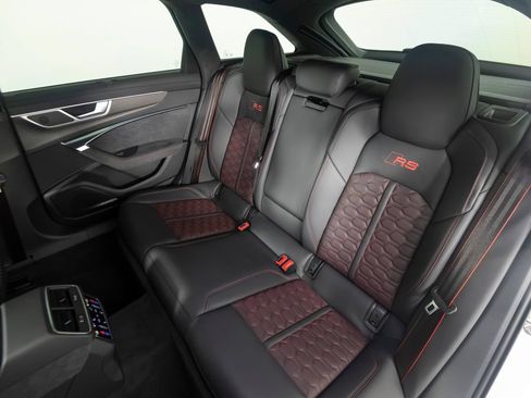 Used 2025 Audi RS 6 performance AWD/4WD image 40