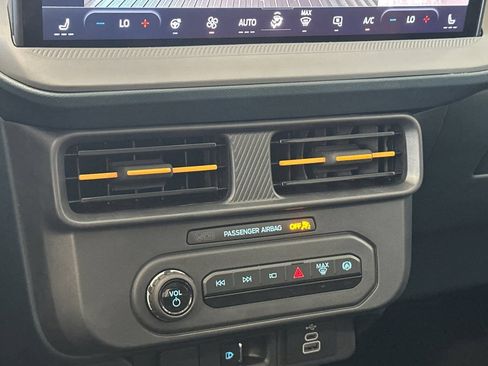 New 2025 Ford Maverick Tremor AWD/4WD image 22