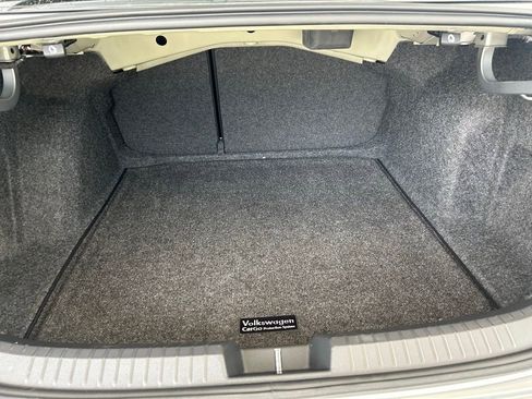 Used 2022 Volkswagen Jetta S image 56