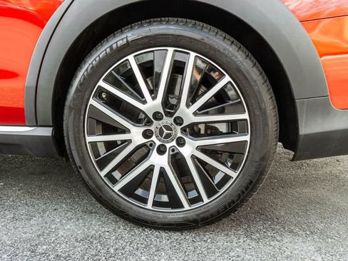 Used 2021 Mercedes-Benz E 450 4MATIC All-Terrain Wagon image 36