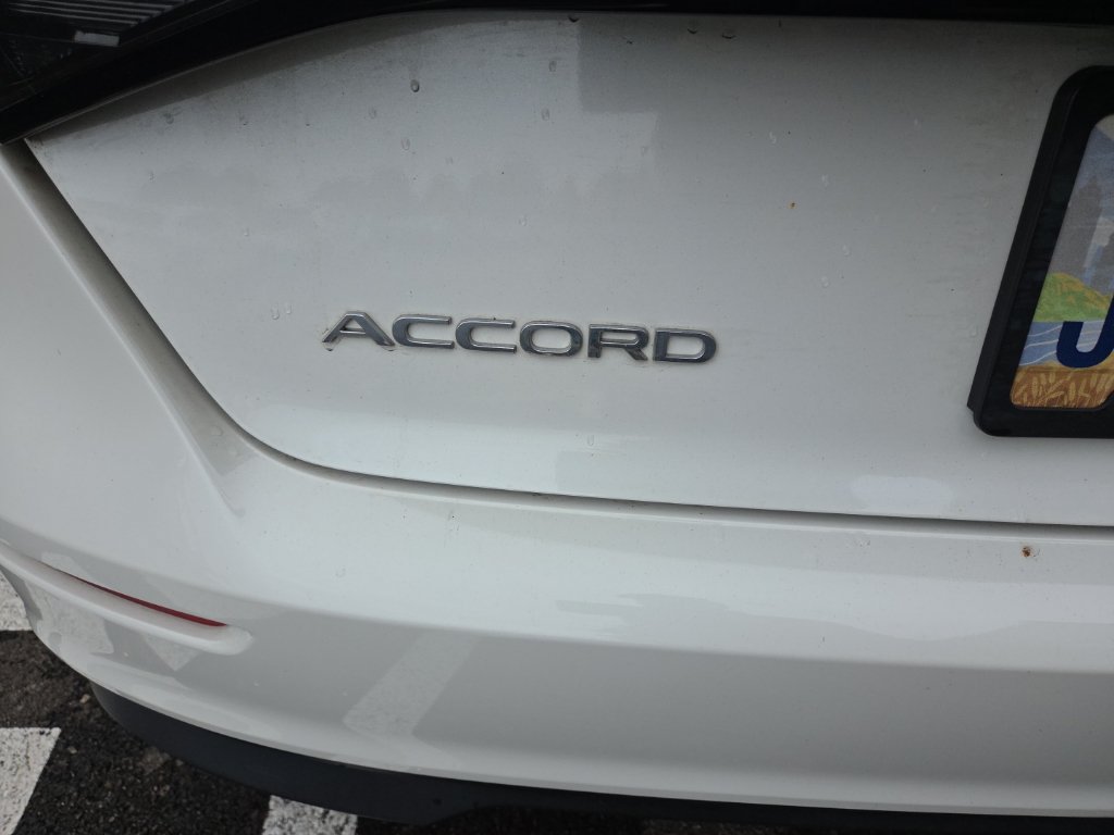 Certified 2023 Honda Accord EX image 7