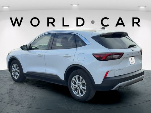 Used 2023 Ford Escape Active FWD image 5
