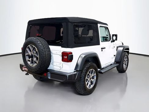 Used 2024 Jeep Wrangler Sport AWD/4WD image 6