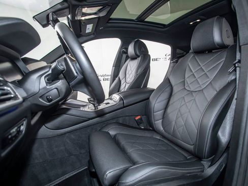 Used 2023 BMW X6 xDrive40i w/ Executive Package image 15