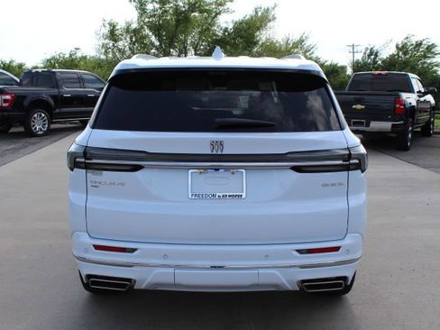 New 2026 Buick Enclave Avenir w/ Super Cruise Package AWD/4WD image 4