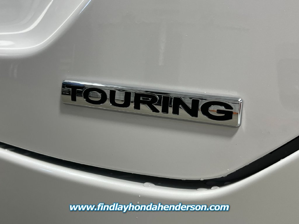 New 2026 Honda Pilot Touring image 6
