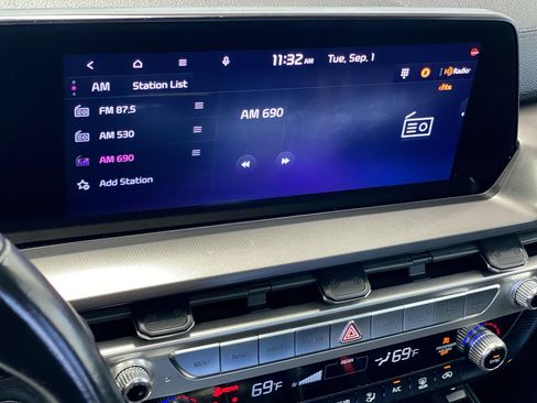 Certified 2023 Kia Telluride S w/ S Sunroof Package FWD image 27