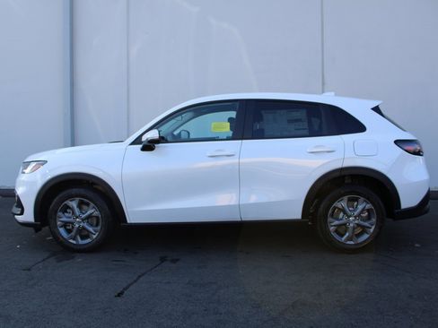 New 2026 Honda HR-V LX image 8