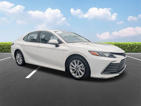 Certified 2024 Toyota Camry LE image 2