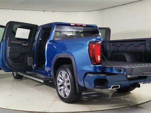 New 2026 GMC Sierra 1500 Denali image 10