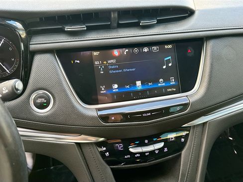 Used 2018 Cadillac XT5 Premium Luxury image 13