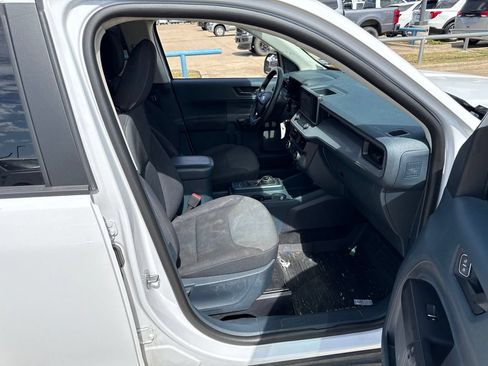 Used 2022 Ford Maverick XL FWD image 12