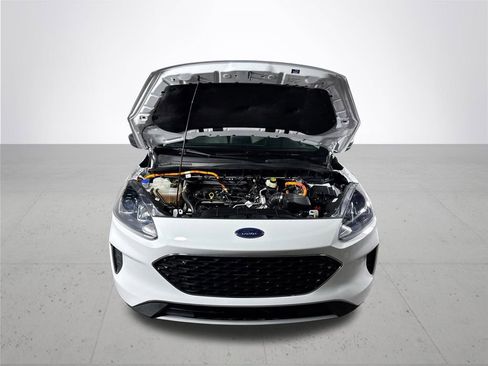 Used 2022 Ford Escape SE image 21