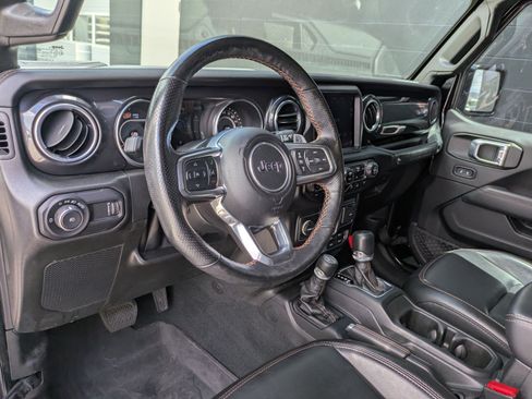 Used 2023 Jeep Wrangler Unlimited Rubicon 392 w/ Trailer Tow Package AWD/4WD image 10