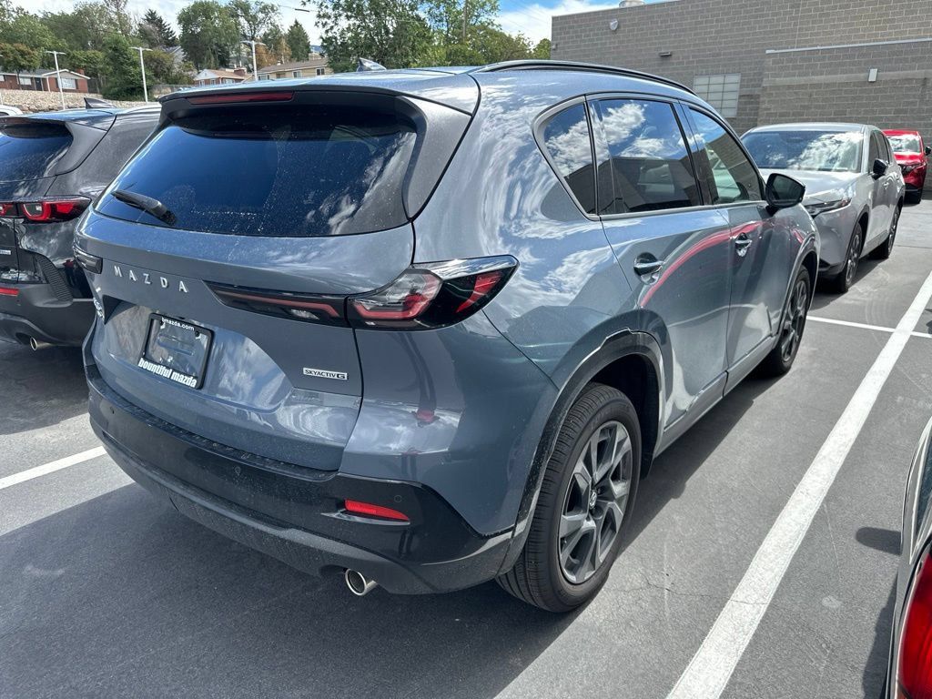 Used 2026 MAZDA CX-5 2.5 S w/ Premium Package AWD/4WD image 4