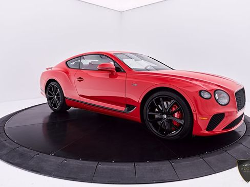 Used 2024 Bentley Continental GT AWD/4WD image 16