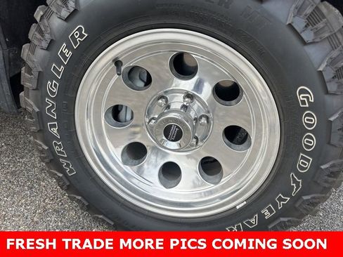 Used 2025 GMC Sierra 1500 Pro w/ Pro Value Package image 6