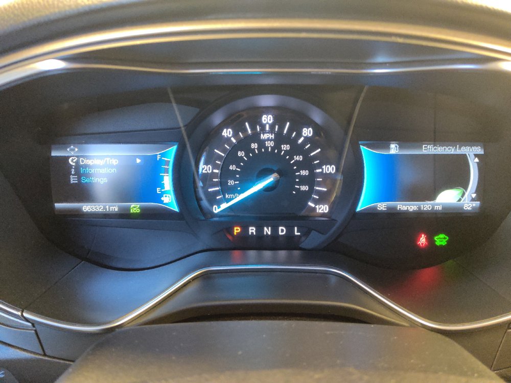 Used 2018 Ford Fusion S FWD image 23
