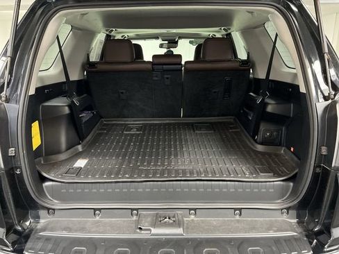 Used 2023 Toyota 4Runner Limited AWD/4WD image 27