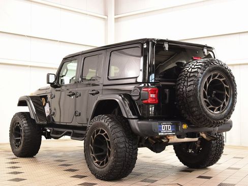 Used 2023 Jeep Wrangler Rubicon 392 w/ Xtreme Recon 35" Tire Package image 5