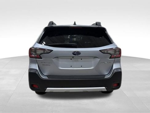 Used 2024 Subaru Outback Limited AWD/4WD image 29
