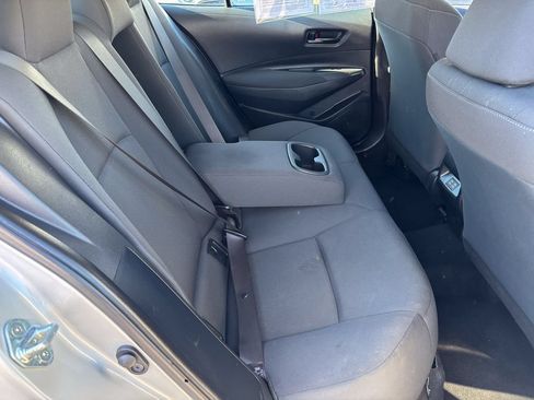 Used 2024 Toyota Corolla LE FWD image 38